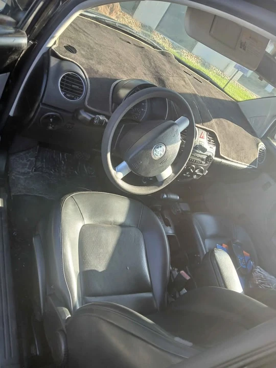 2007 Volkswagen New Beetle - Image 3 of 7