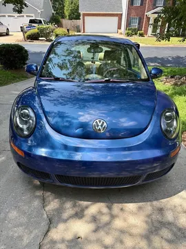 2007 Volkswagen Beetle 2.5L Entry Hatchback 2D