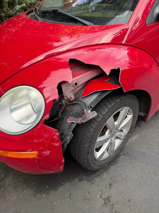 2007 Volkswagen New Beetle - Image 5 of 9