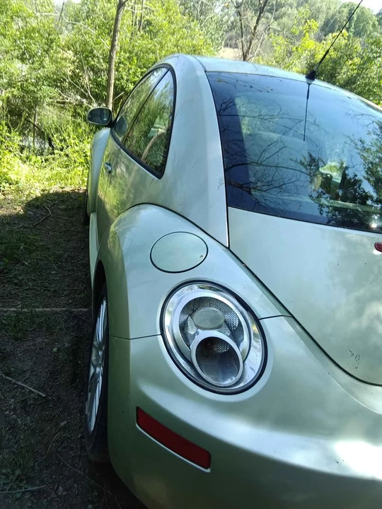 2007 Volkswagen New Beetle - Image 4 of 18