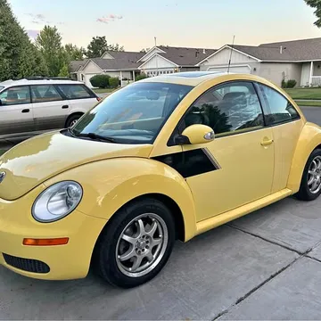 2007 Volkswagen Beetle 2.5L Hatchback