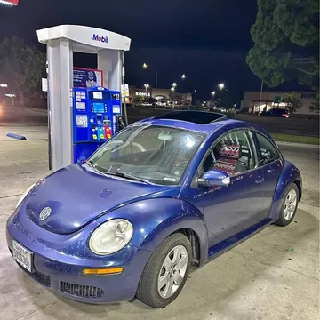 2007 Volkswagen Beetle 2.5L Hatchback 2D