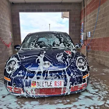 2007 Volkswagen Beetle 2.5L Hatchback 2D