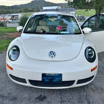 2007 Volkswagen Beetle 2.5L Hatchback 2D
