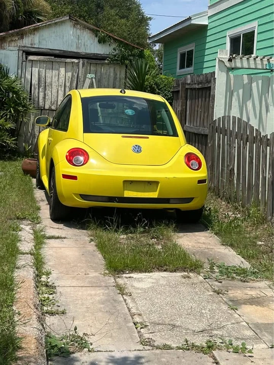 2007 Volkswagen New Beetle - Image 3 of 5