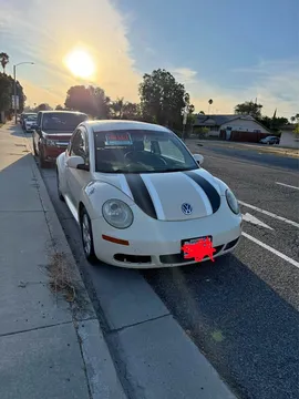 2007 Volkswagen Beetle 2.5L Hatchback 2D