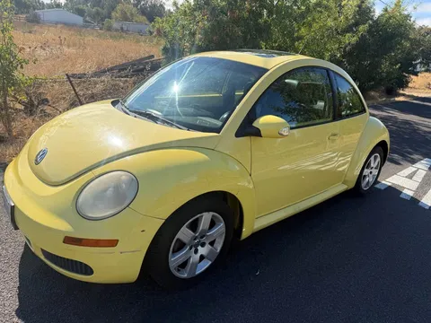 2007 Volkswagen Beetle 2.5L Hatchback