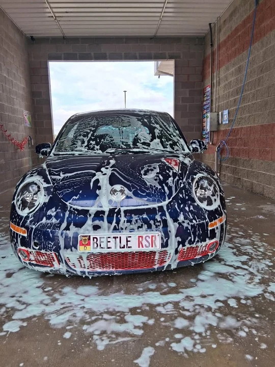 2007 Volkswagen New Beetle - Image 2 of 12