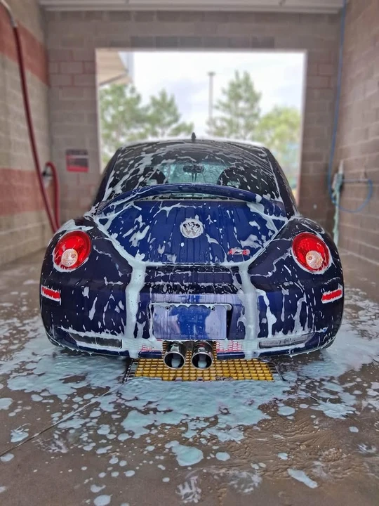 2007 Volkswagen New Beetle - Image 6 of 12