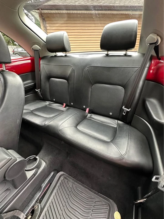2007 Volkswagen New Beetle - Image 8 of 11