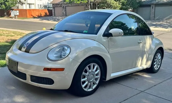 2007 Volkswagen Beetle 2.5L Hatchback