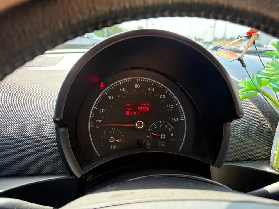 2007 Volkswagen New Beetle - Image 14 of 16