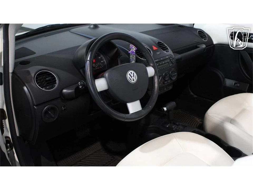 2007 Volkswagen New Beetle - Image 7 of 31
