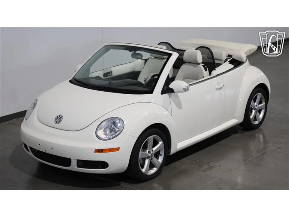 2007 Volkswagen New Beetle - Image 23 of 31