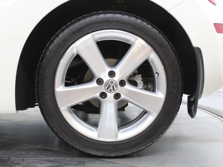 2007 Volkswagen New Beetle - Image 13 of 31