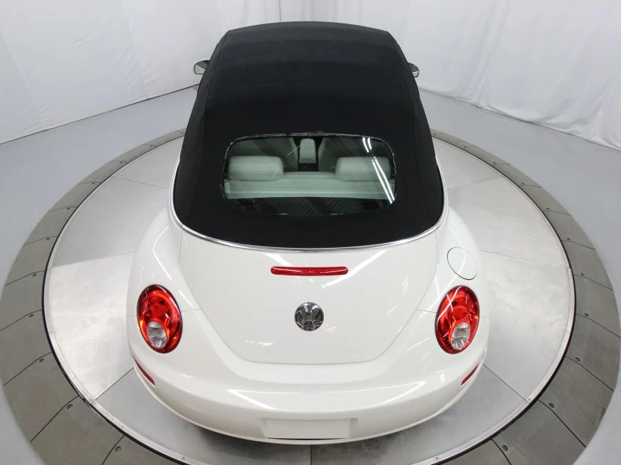 2007 Volkswagen New Beetle - Image 12 of 31
