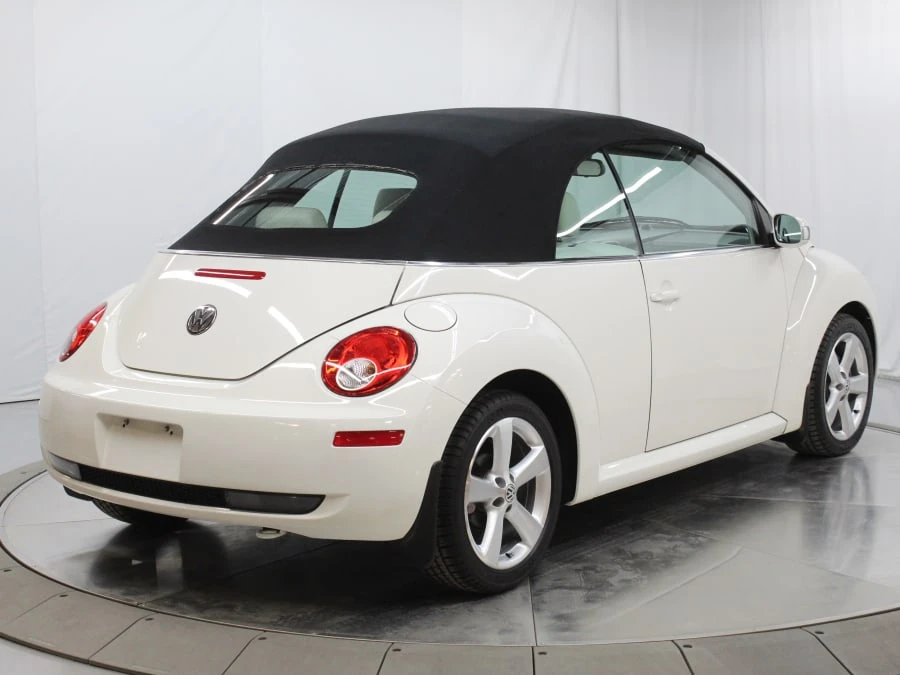 2007 Volkswagen New Beetle - Image 3 of 31