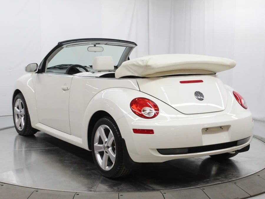 2007 Volkswagen New Beetle - Image 23 of 31