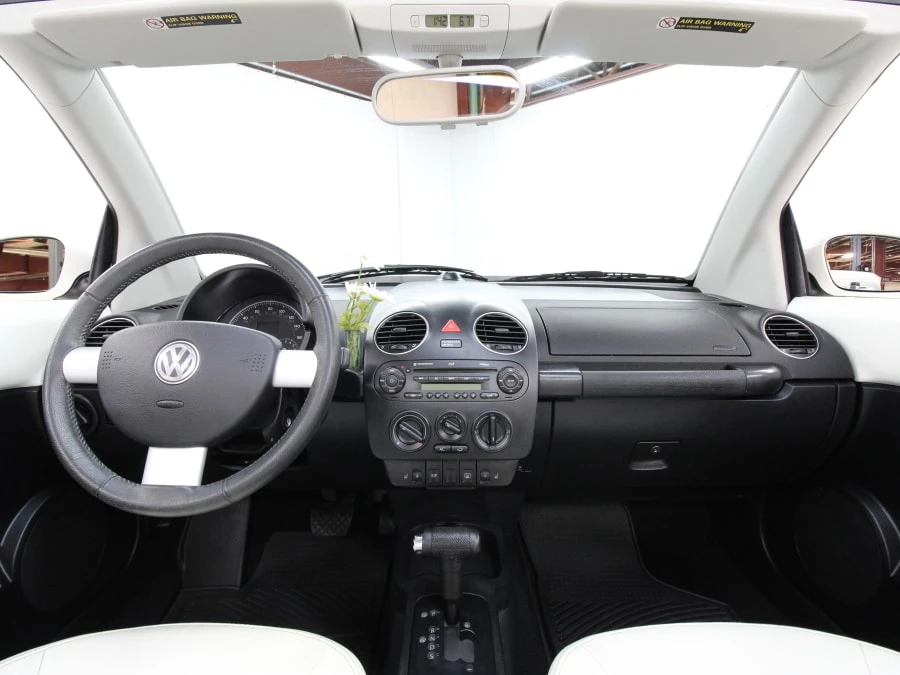 2007 Volkswagen New Beetle - Image 30 of 31