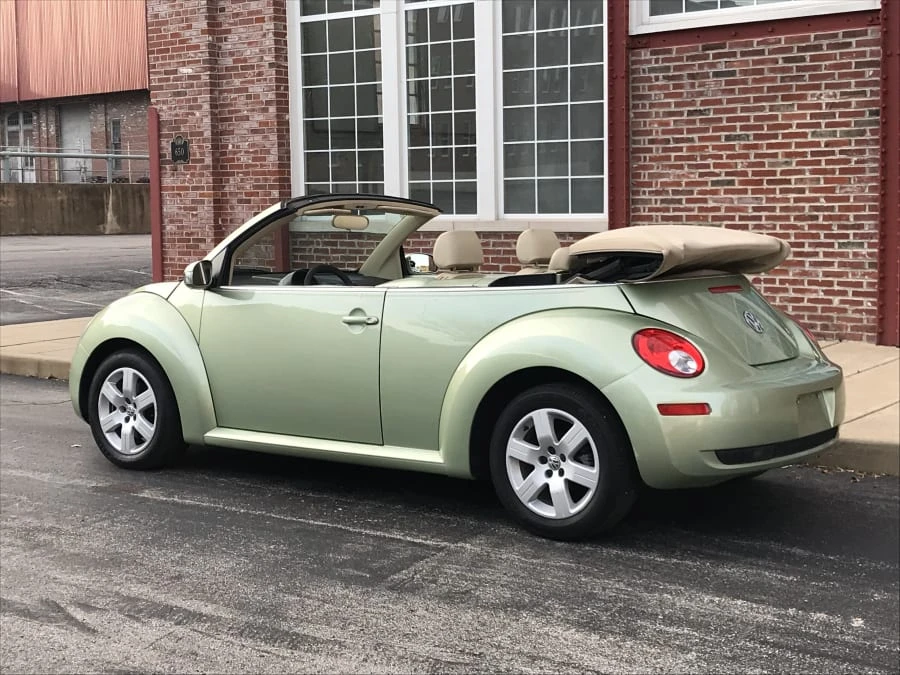 2007 Volkswagen New Beetle - Image 3 of 10