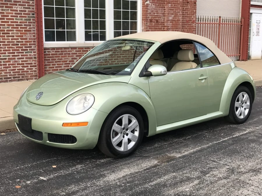 2007 Volkswagen New Beetle - Image 10 of 10