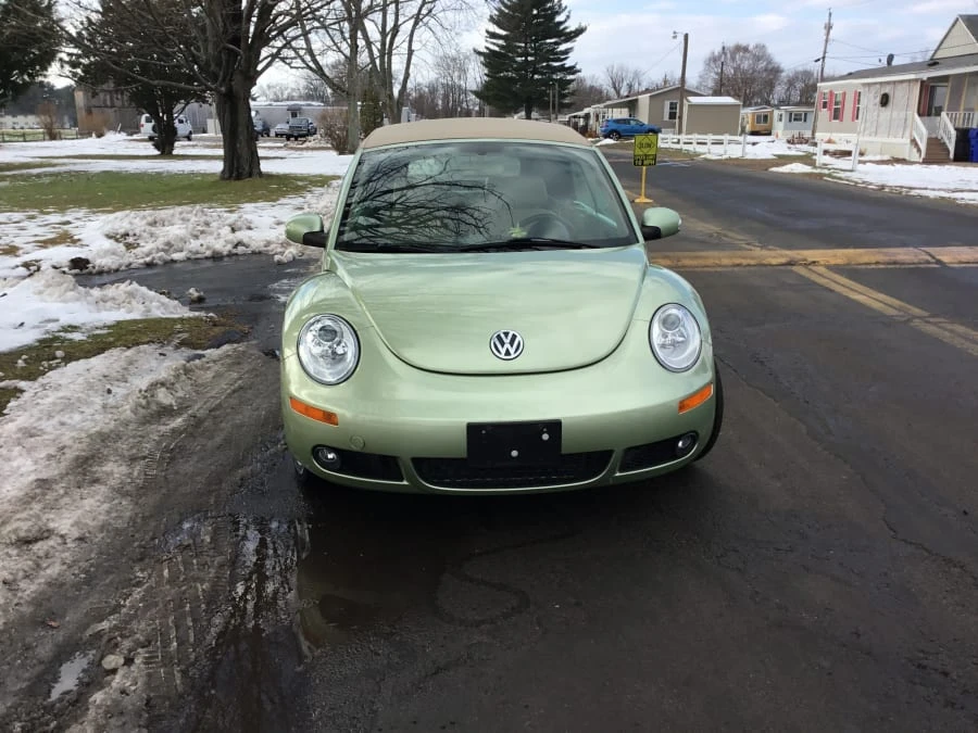 2007 Volkswagen New Beetle - Image 6 of 7