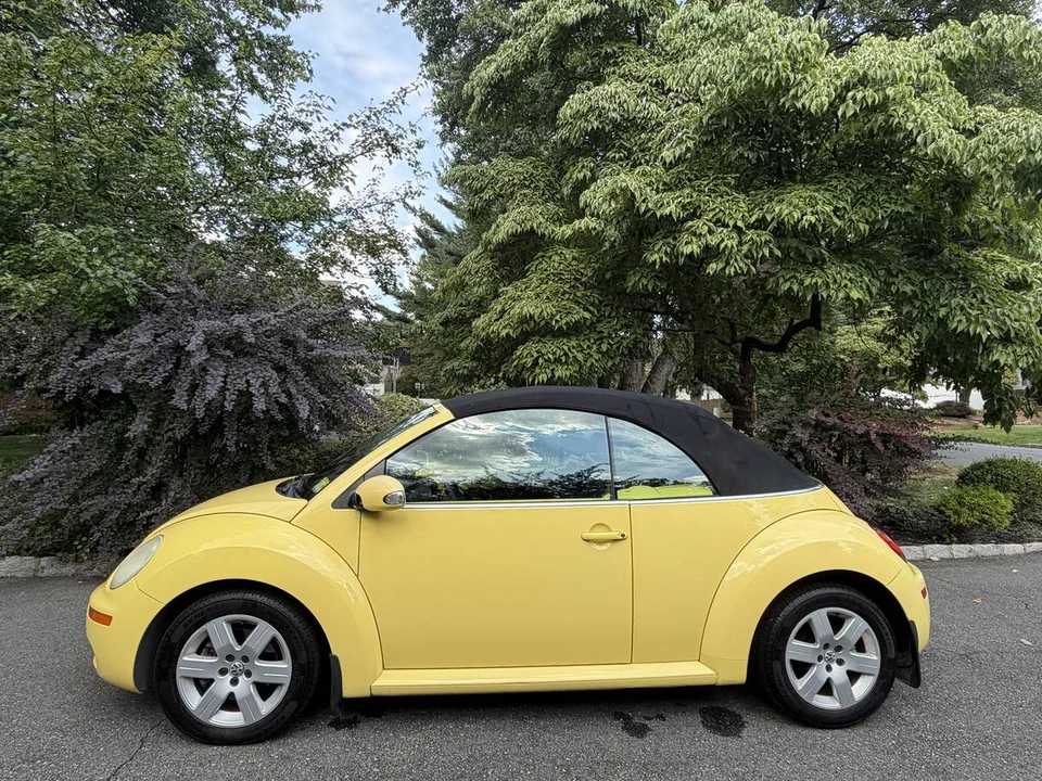2007 Volkswagen New Beetle - Image 3 of 8