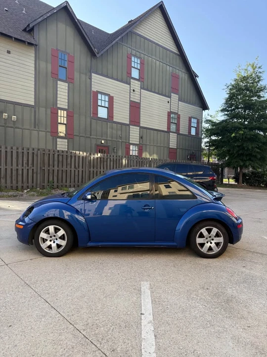 2007 Volkswagen New Beetle - Image 7 of 19