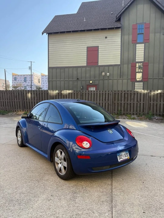 2007 Volkswagen New Beetle - Image 8 of 19