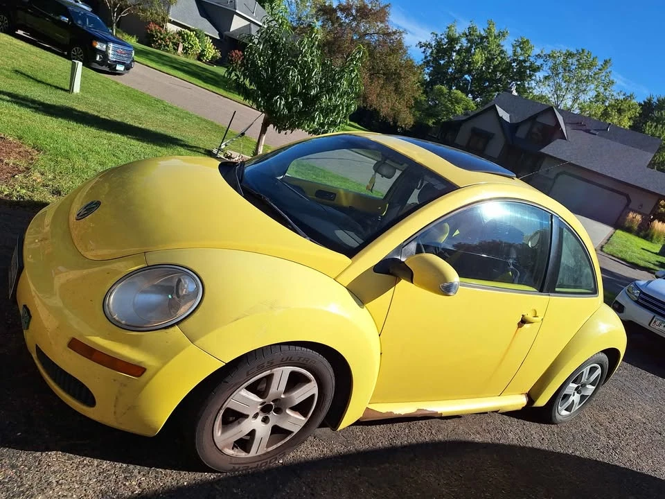 2007 Volkswagen New Beetle - Image 2 of 7