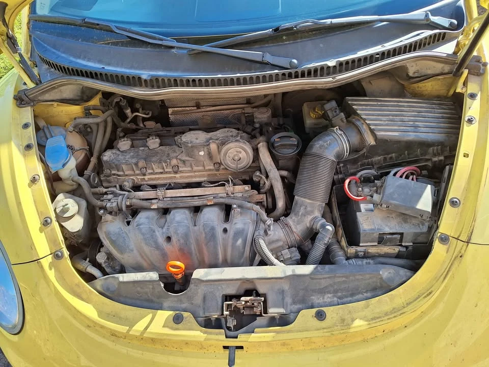 2007 Volkswagen New Beetle - Image 6 of 7