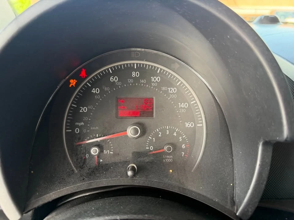 2007 Volkswagen New Beetle - Image 18 of 20