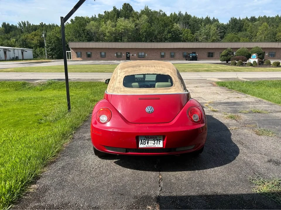 2007 Volkswagen New Beetle - Image 4 of 5