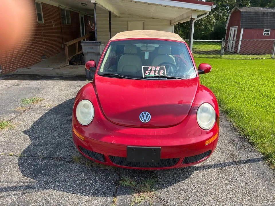 2007 Volkswagen New Beetle - Image 2 of 5