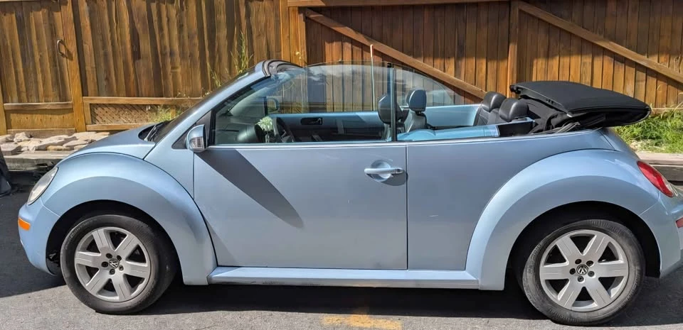 2007 Volkswagen New Beetle - Image 10 of 10