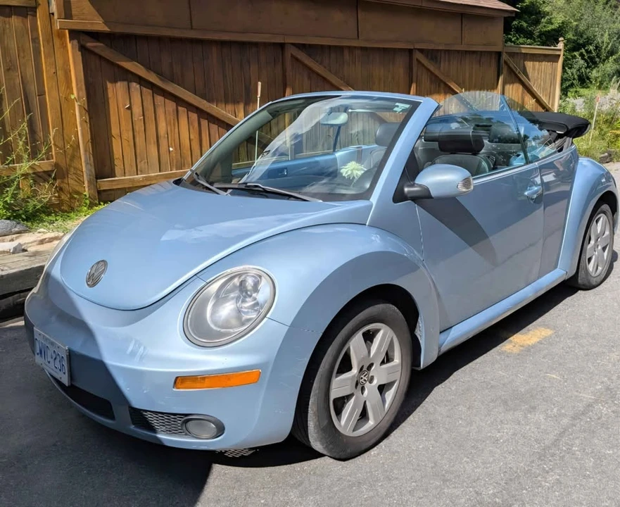 2007 Volkswagen New Beetle - Image 7 of 10