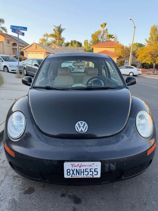 2007 Volkswagen New Beetle - Image 2 of 9