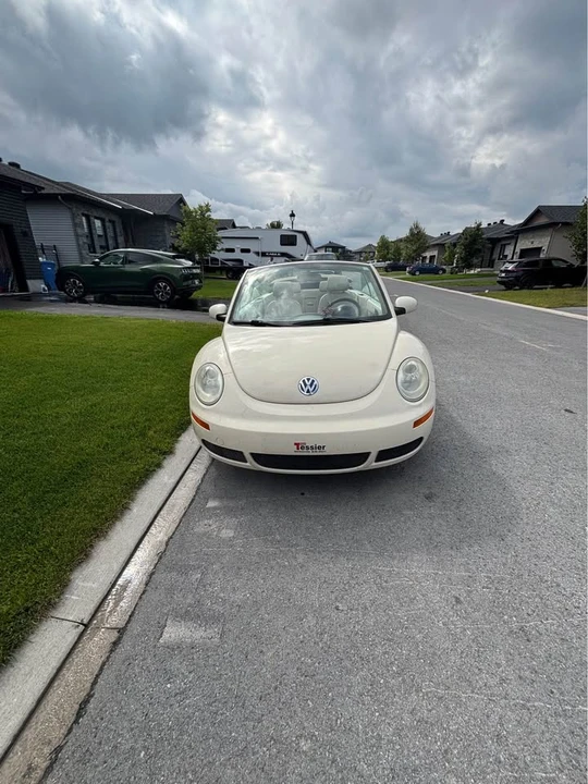 2007 Volkswagen New Beetle - Image 3 of 9