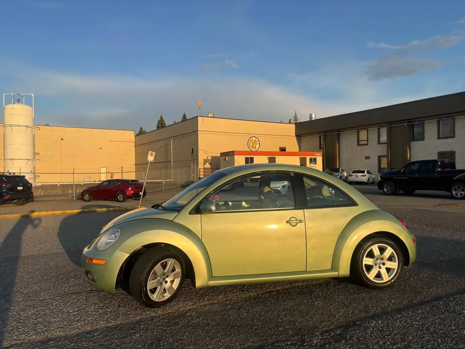 2007 Volkswagen New Beetle - Image 3 of 4