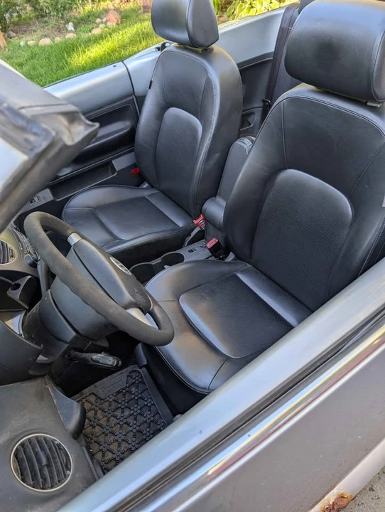 2007 Volkswagen New Beetle - Image 6 of 7
