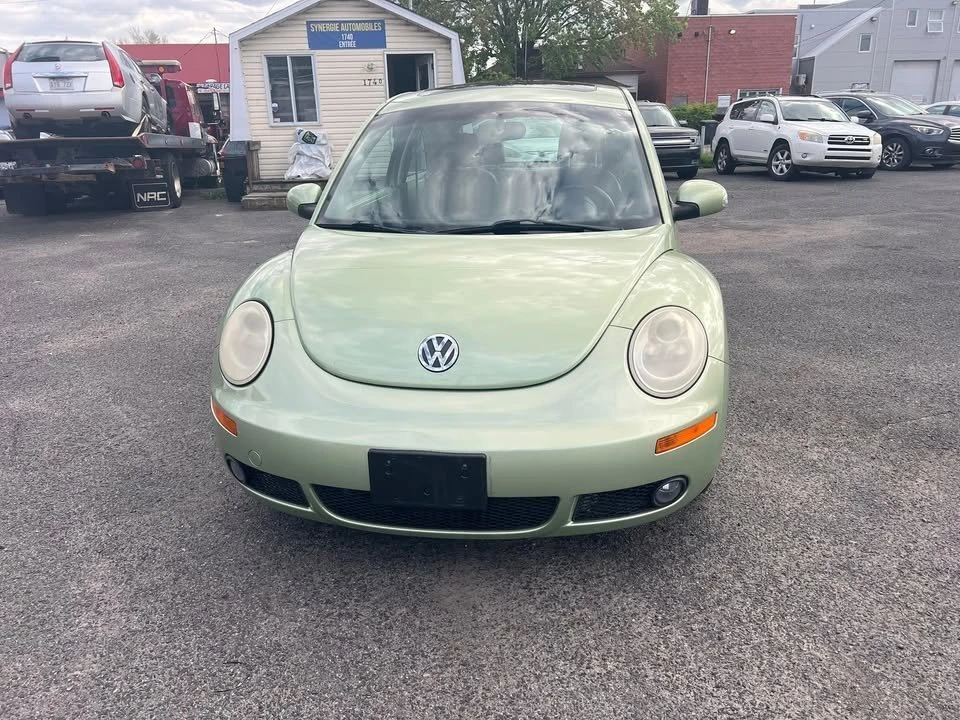2007 Volkswagen New Beetle - Image 2 of 14