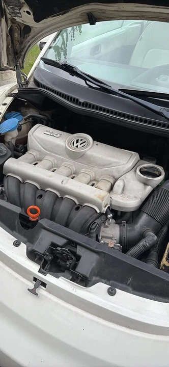 2007 Volkswagen New Beetle - Image 5 of 9