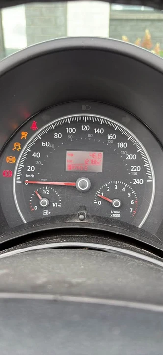 2007 Volkswagen New Beetle - Image 9 of 9