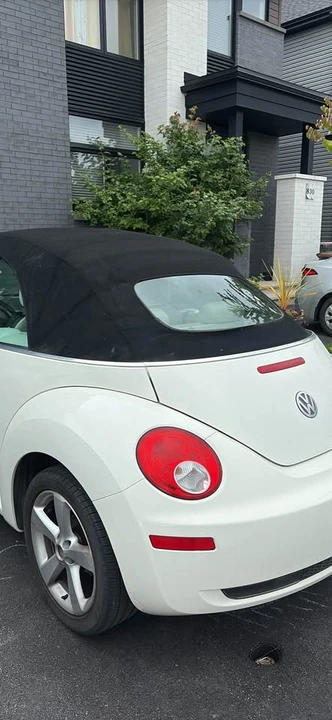 2007 Volkswagen New Beetle - Image 3 of 9