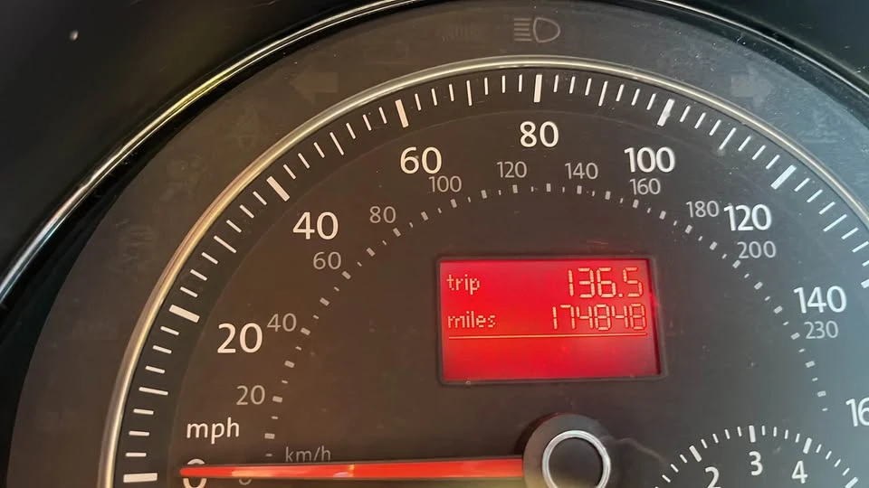 2007 Volkswagen New Beetle - Image 5 of 6