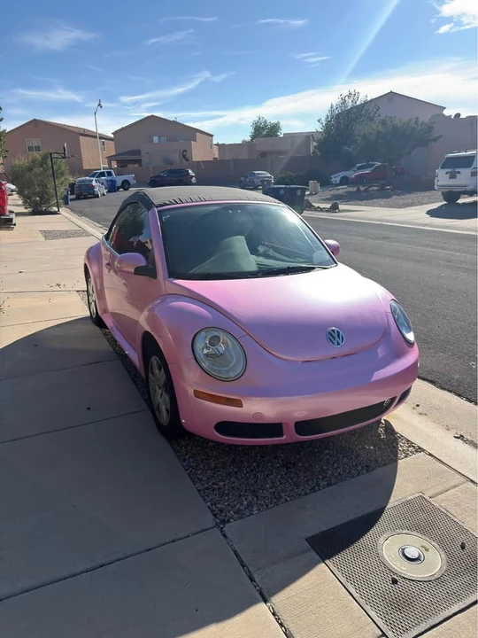 2007 Volkswagen New Beetle - Image 2 of 7