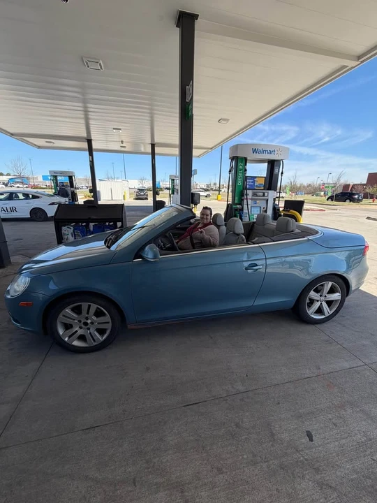 2007 Volkswagen Eos - Image 2 of 4