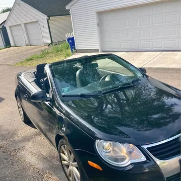 2007 Volkswagen Eos 2.0T Hard Top Convertible