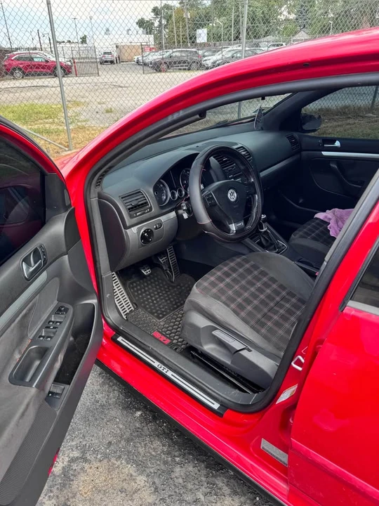 2007 Volkswagen GTI Mk5 - Image 6 of 7