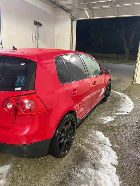 2007 Volkswagen GTI Mk5 - Image 2 of 6